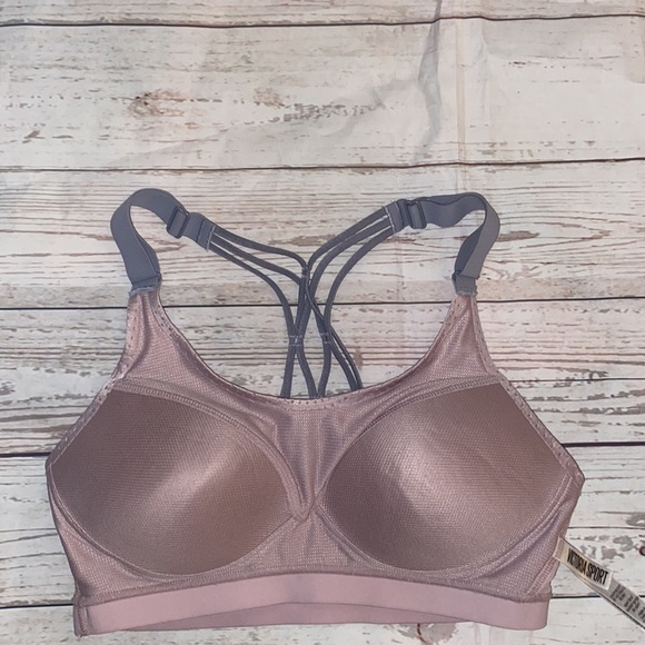 Victoria’s Secret Sport Lightweight black sports bra - Picture 4 of 6